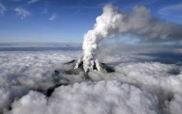 御岳山火山喷发.jpg