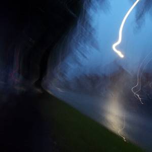 Keeping the lights on封面.jpg